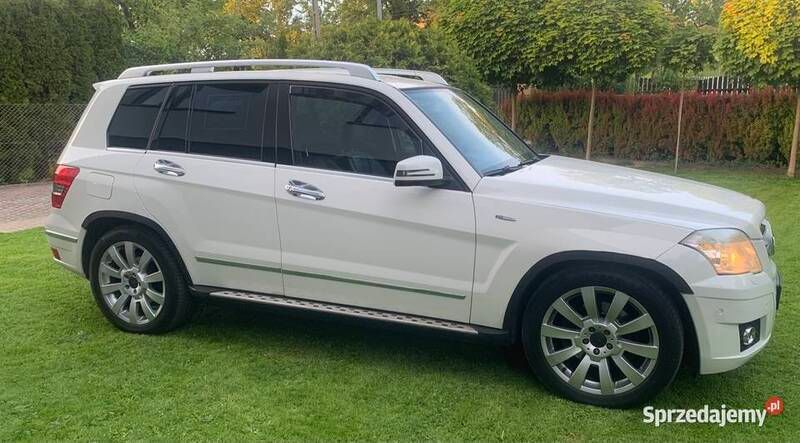 Biały Używany 2009 Mercedes GLK220 SUV | 42 990 zł - Obraz 1/4