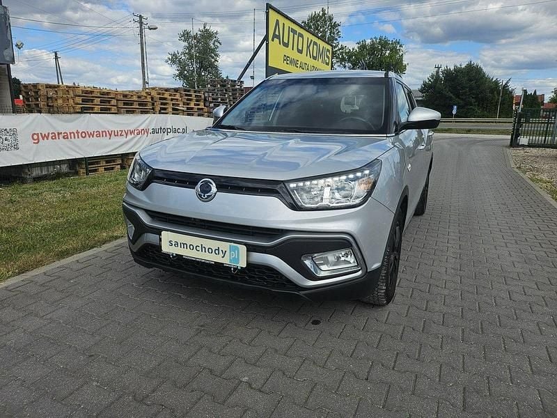 Używany Ssangyong (KGM) XLV 115 KM (84 kW) 2018 Srebrny (metalik) SUV