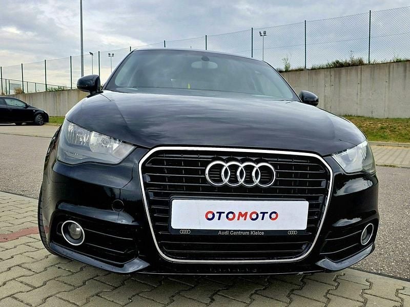 Używany Audi A1 Sportback Ambition 86 KM (63 kW) 2014 Czarny Hatchback