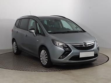 Srebrny Używany 2014 Opel Zafira Minivan | 27 999 zł (Dobra cena) - Obraz 1/4