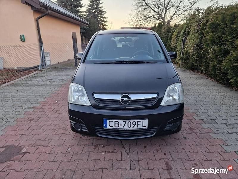 Czarny Używany 2006 Opel Meriva Minivan | 4900 zł (Dobra cena) - Obraz 1/4