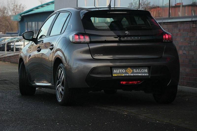 Używany Peugeot 208 102 KM (75 kW) 2022 Szary Hatchback