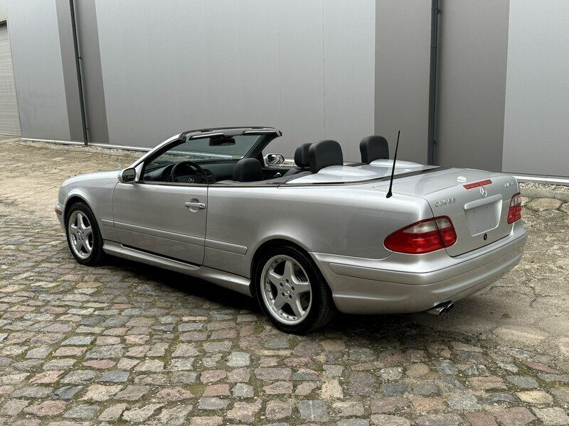 Używany Mercedes CLK55 AMG AMG 347 KM (255 kW) 2002 Srebrny Kabriolet