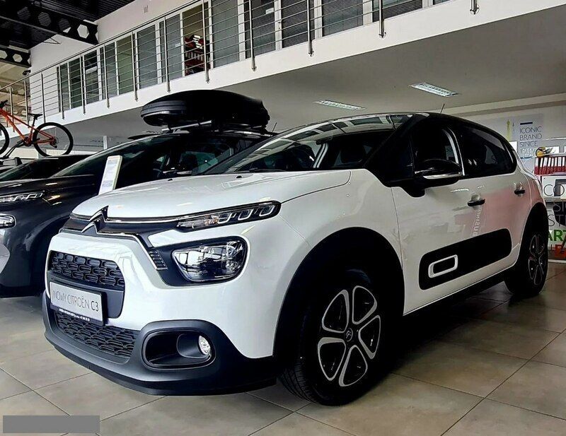 Biały Używany 2022 Citroën C3 Hatchback | 83 400 zł - Obraz 1/4