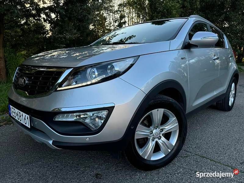 Używany Kia Sportage FIFA World Cup Edition 2014 Srebrny SUV