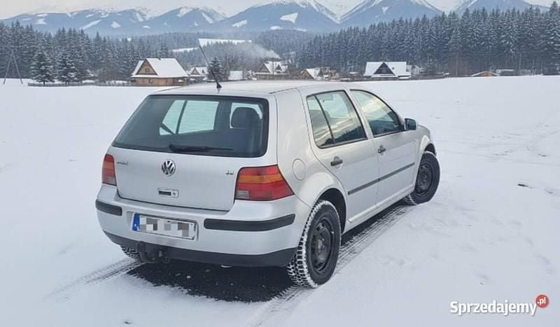 Używany VW Golf IV 2000 Srebrny Hatchback