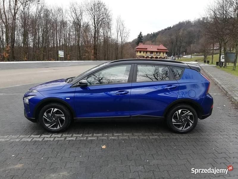 Używany Hyundai Bayon 100 KM (73 kW) 2022 Niebieski SUV
