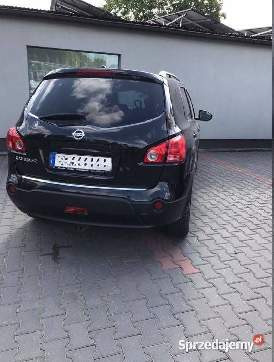 Używany Nissan Qashqai +2 140 KM (102 kW) 2009 Czarny (metalik) SUV