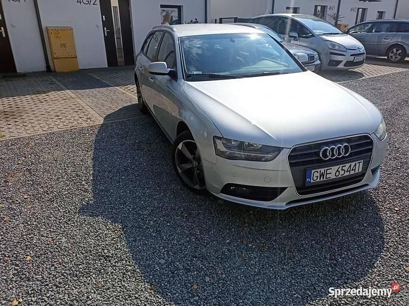Używany 2012 Audi A4 Kombi | 28 000 zł (Super Cena) - Obraz 1/4