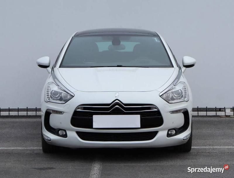 Używany Citroën DS5 2013 Biały Hatchback