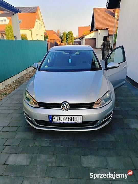 Używany VW Golf VII 2014 Srebrny Hatchback