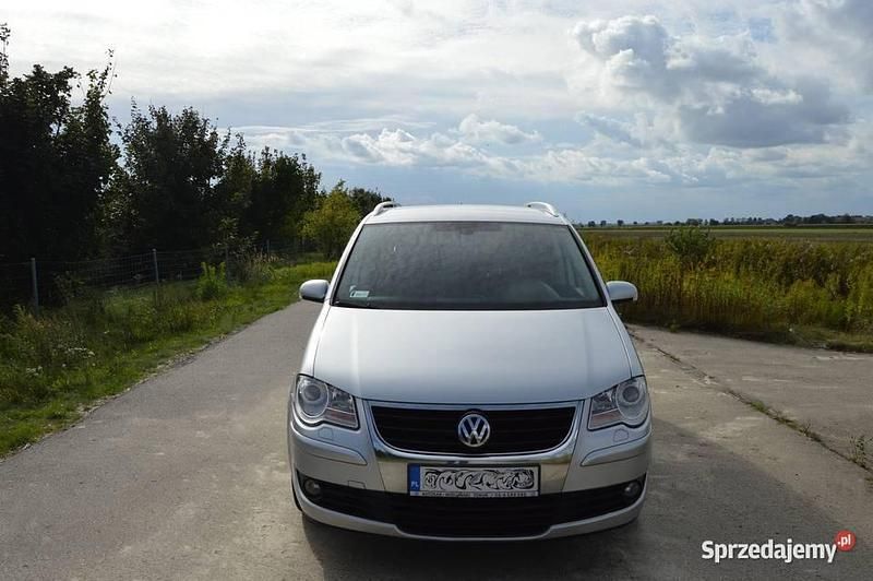 Srebrny Używany 2007 VW Touran Minivan | 14 500 zł - Obraz 1/4