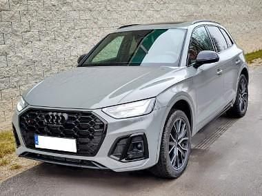 Szary Używany 2022 Audi SQ5 Comfort SUV | 264 600 zł - Obraz 1/4