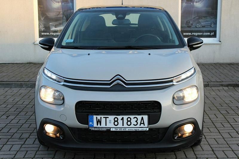 Używany Citroën C3 Shine 83 KM (61 kW) 2019 Szary Hatchback