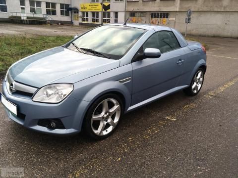 Sprzedany Opel Tigra B Cabrio 2005 Rok Używany Km 170 000 W Używany Opel Tigra B Cabrio 2005 Rok Fajne Zadbane Okazja