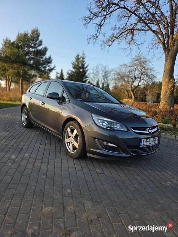 Używany Opel Astra 2011 Kombi
