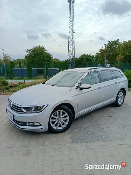 Używany 2018 VW Passat | 67 500 zł (Dość drogi) - Obraz 1/4