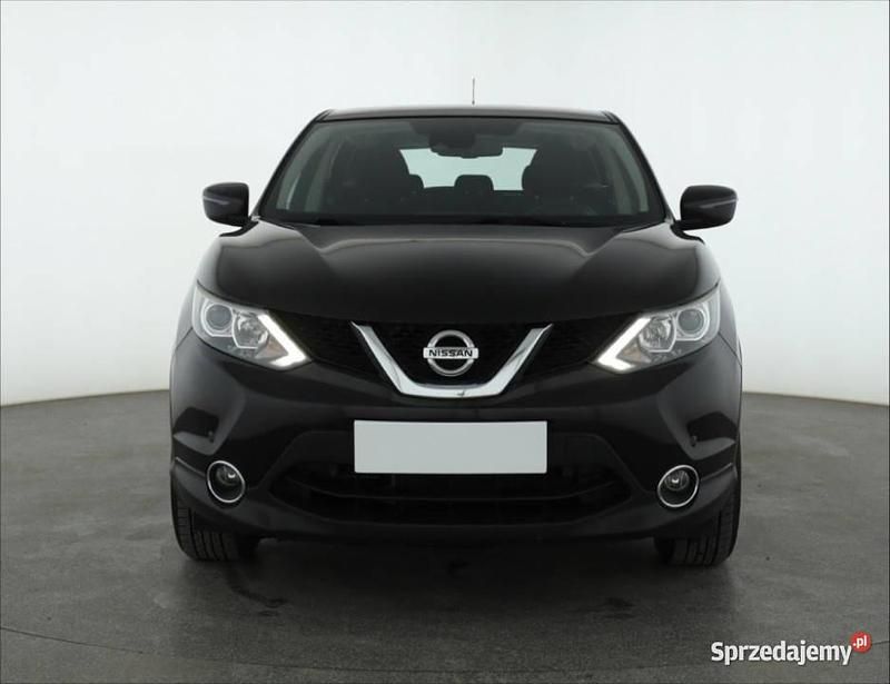 Używany Nissan Qashqai 116 KM (85 kW) 2015 Czarny SUV