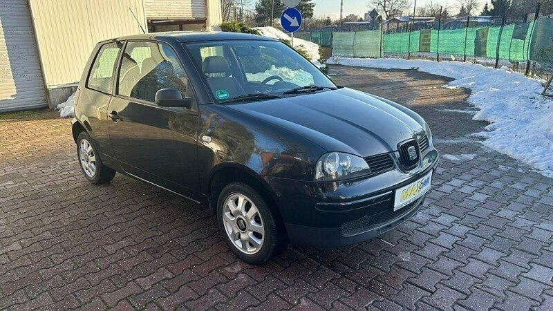 Używany Seat Arosa 50 KM (36 kW) 2003 Czarny Hatchback