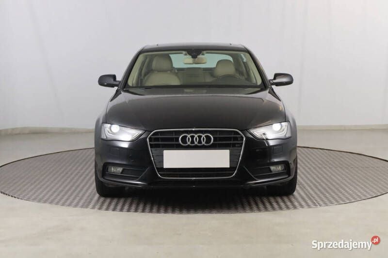 Czarny Używany 2013 Audi A4 Sedan/Limuzyna | 47 999 zł (Uczciwa cena) - Obraz 1/4