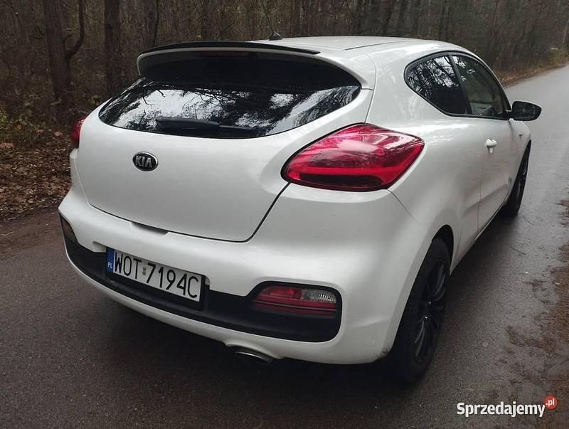 Używany Kia ProCeed 2014 Biały Hatchback