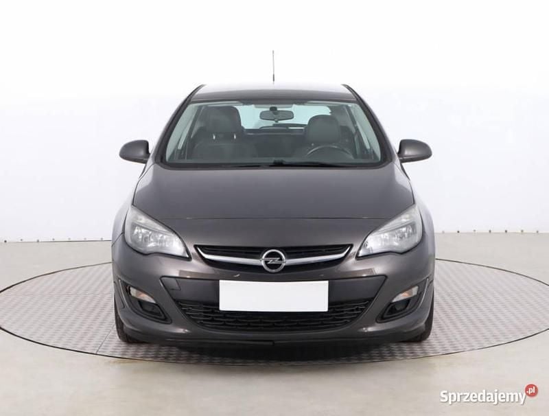 Szary Używany 2014 Opel Astra Hatchback | 24 999 zł (Super Cena) - Obraz 1/4