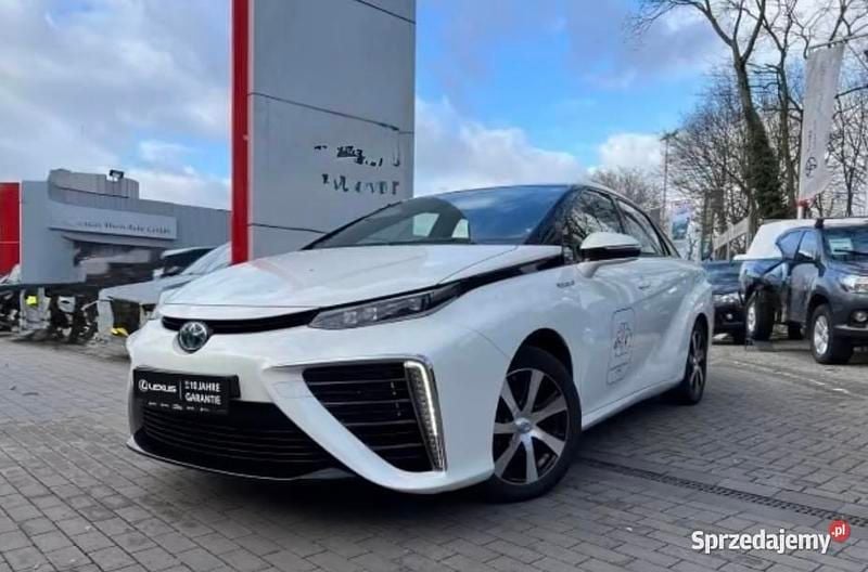 Używany 2019 Toyota Mirai Sedan/Limuzyna | 20 000 zł - Obraz 1/4