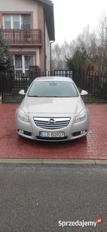 Używany Opel Insignia 180 KM (132 kW) 2010