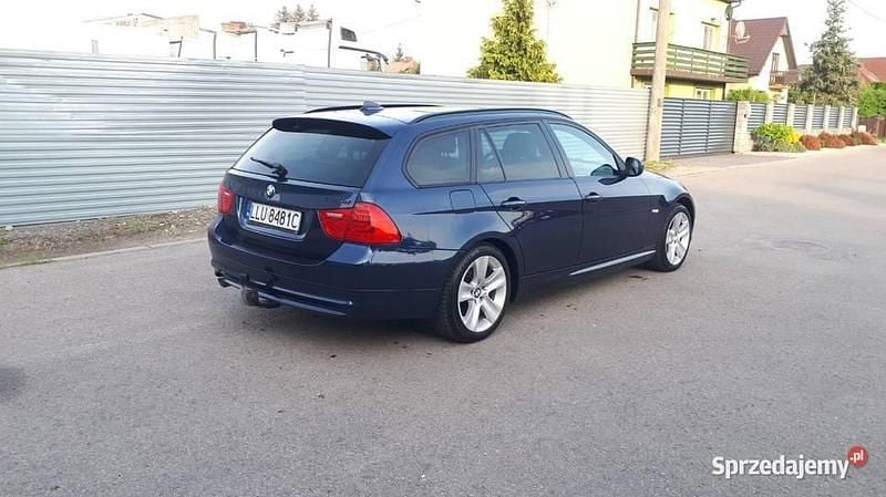 Używany BMW 318 2015 Niebieski Kombi