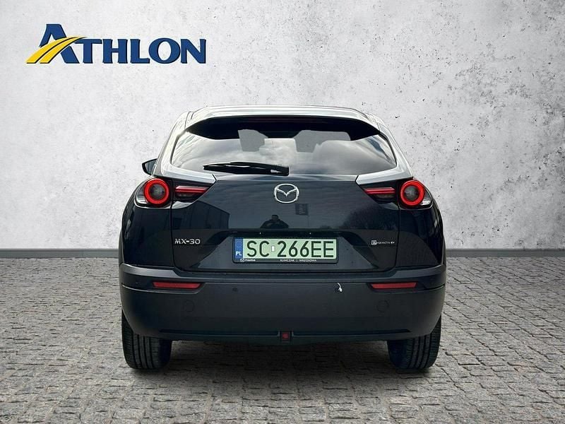 Używany Mazda MX30 106 kW (145 KM) 2023 Czarny (metalik) SUV