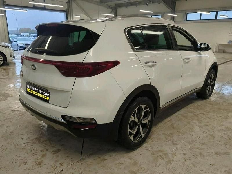 Używany Kia Sportage 132 KM (97 kW) 2020 Biały SUV