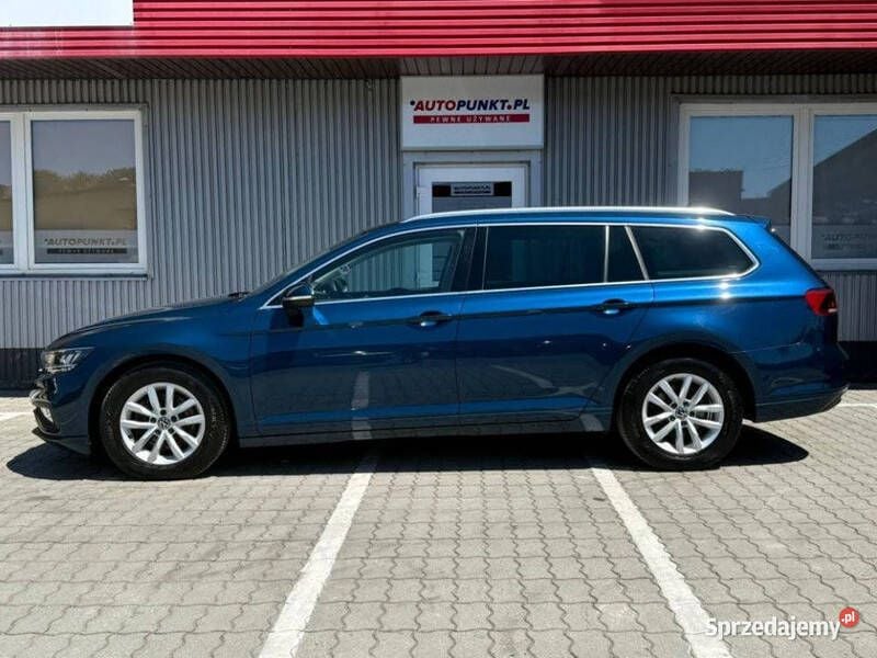 Używany 2022 VW Passat | 99 900 zł (Drogi) - Obraz 1/4
