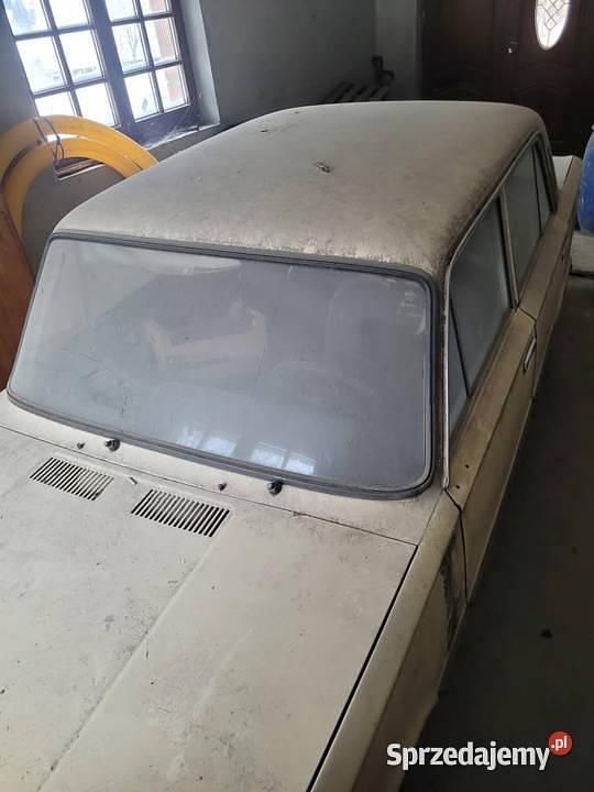 Beżowy Używany 1990 Fiat 1500 Sedan/Limuzyna | 20 000 zł - Obraz 1/4