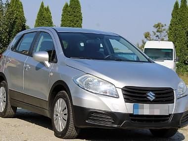 Inny kolor Używany 2015 Suzuki SX4 S-Cross SUV | 33 900 zł (Dobra cena) - Obraz 1/4