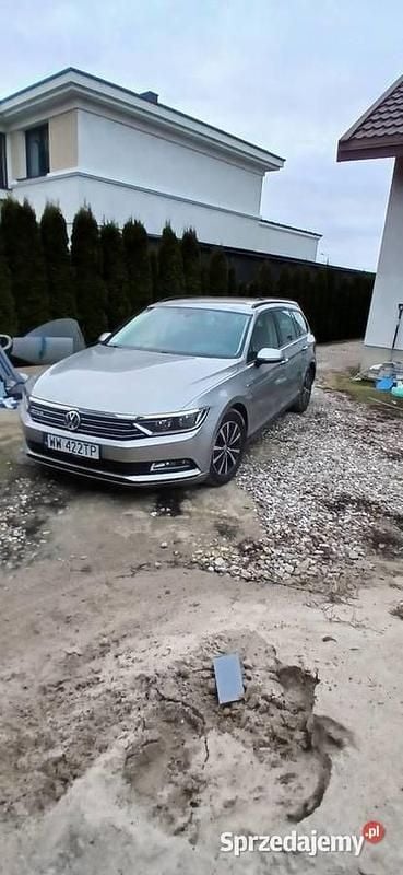 Używany VW Passat 105 KM (77 kW) 2014 Grafitowy Kombi