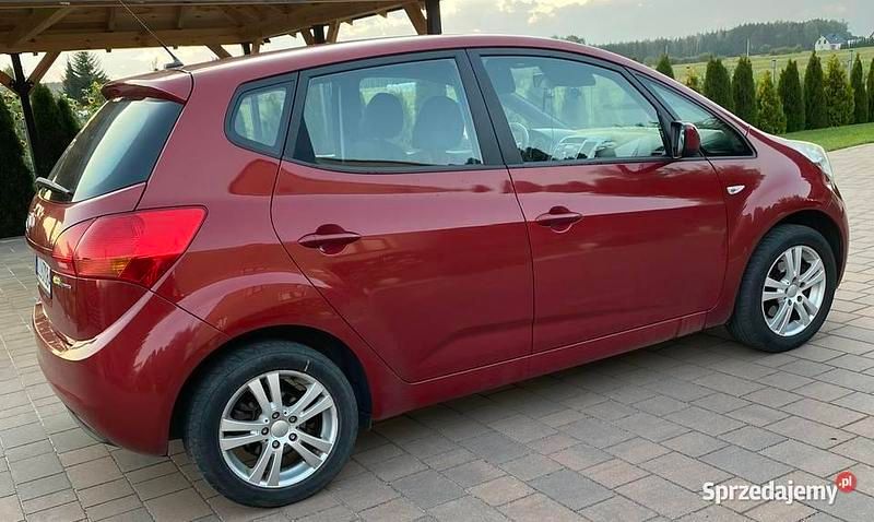 Używany 2013 Kia Venga Hatchback | 23 000 zł (Uczciwa cena) - Obraz 1/4