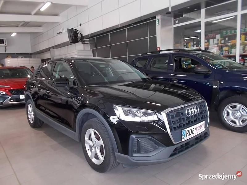 Czarny Używany 2021 Audi Q2 SUV | 87 500 zł (Uczciwa cena) - Obraz 1/4
