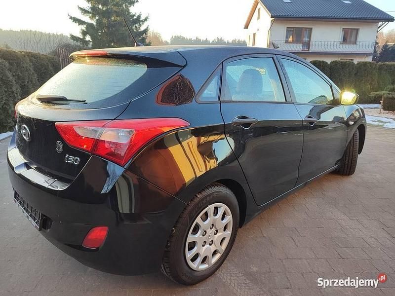 Używany Hyundai i30 2012 Czarny Hatchback