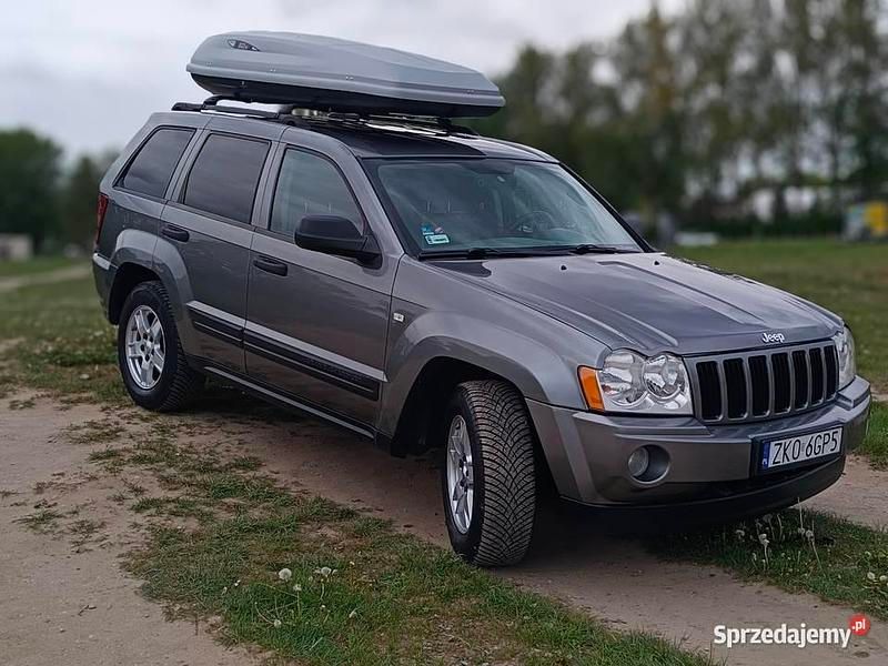 Używany Jeep Grand Cherokee Laredo 218 KM (160 kW) 2006 Szary SUV
