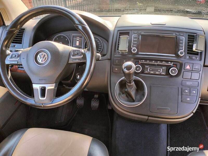 Używany VW Multivan 180 KM (132 kW) 2012 Van