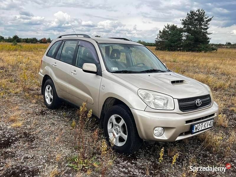 Złoty Używany 2005 Toyota RAV4 SUV | 14 500 zł (Uczciwa cena) - Obraz 1/4