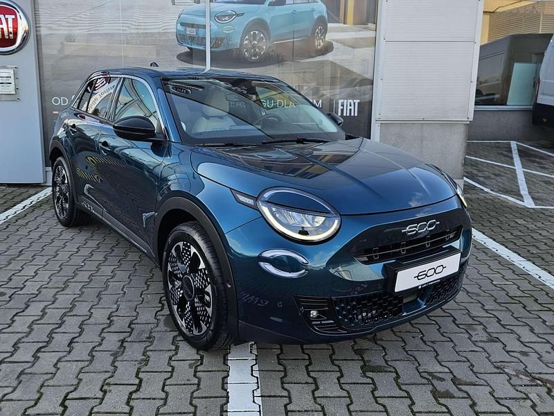 Lakier metalizowany zielony mare Nowe 2025 Fiat 600E La Prima Hatchback | 132 000 zł - Obraz 1/4