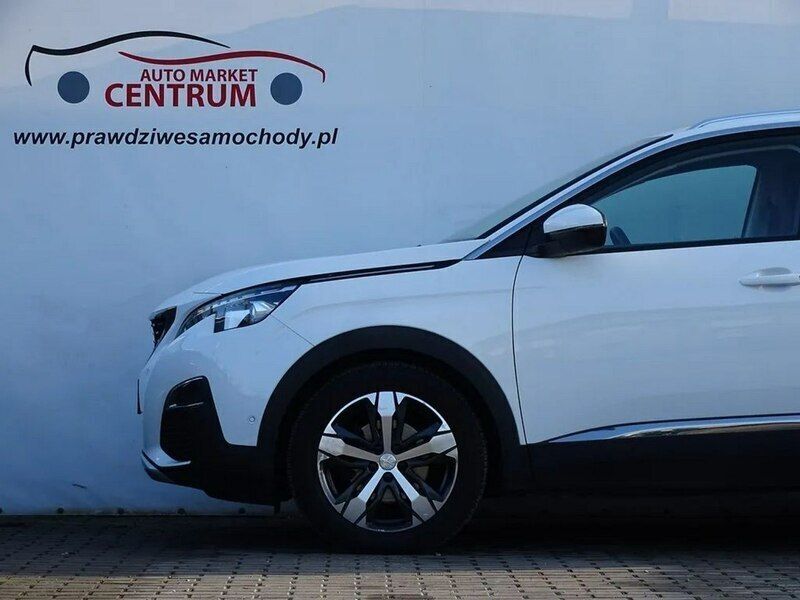 Biały Używany 2020 Peugeot 5008 Minivan | 111 900 zł - Obraz 1/3