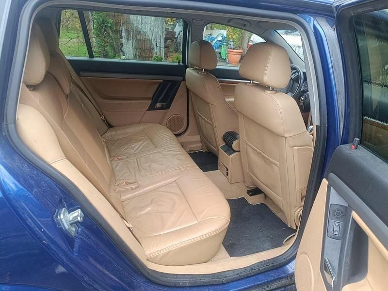 Używany Opel Vectra Cosmo 2006 Niebieski Kombi