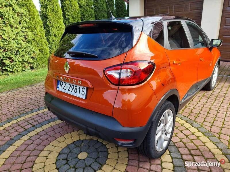 Pomarańczowy Używany 2017 Renault Captur LIMITED SUV | 50 000 zł (Uczciwa cena) - Obraz 1/4