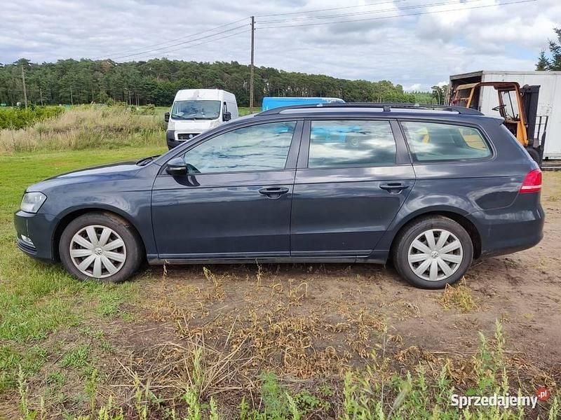 Szary Używany 2012 VW Passat Kombi | 12 500 zł (Uczciwa cena) - Obraz 1/4