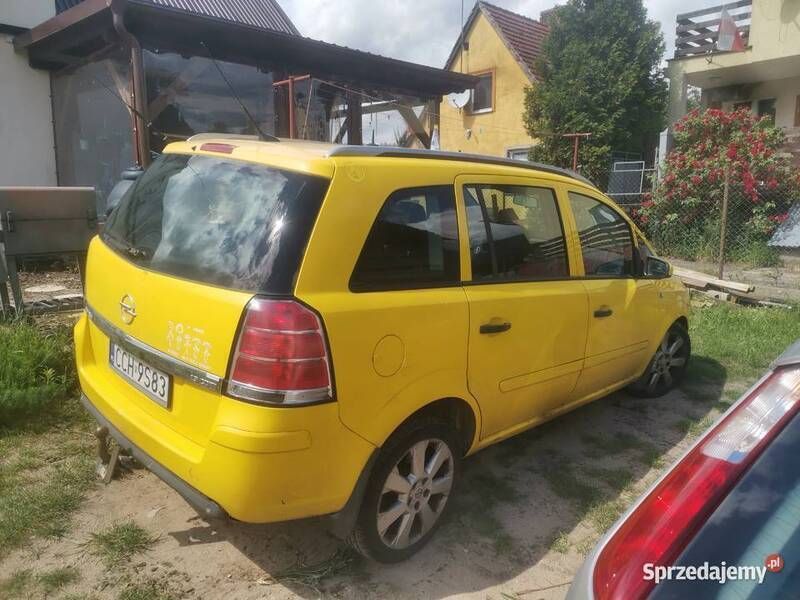 Używany Opel Zafira 2006 Minivan