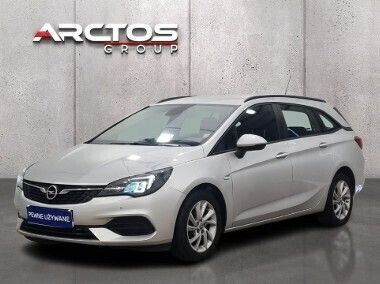 Srebrny (metalik) Używany 2020 Opel Astra Edition Kombi | 30 400 zł (Super Cena) - Obraz 1/4