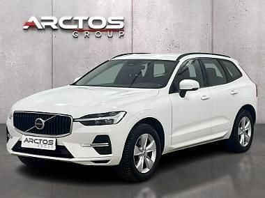 Biały Używany 2021 Volvo XC60 Momentum SUV | 122 900 zł (Super Cena) - Obraz 1/4