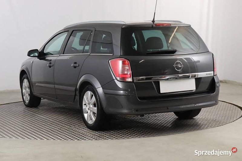 Używany Opel Astra 2009 Szary Kombi